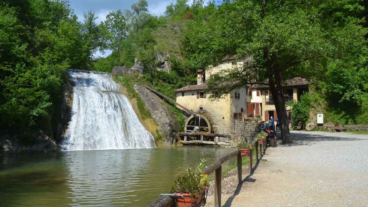 Photo of Others in Revine Lago