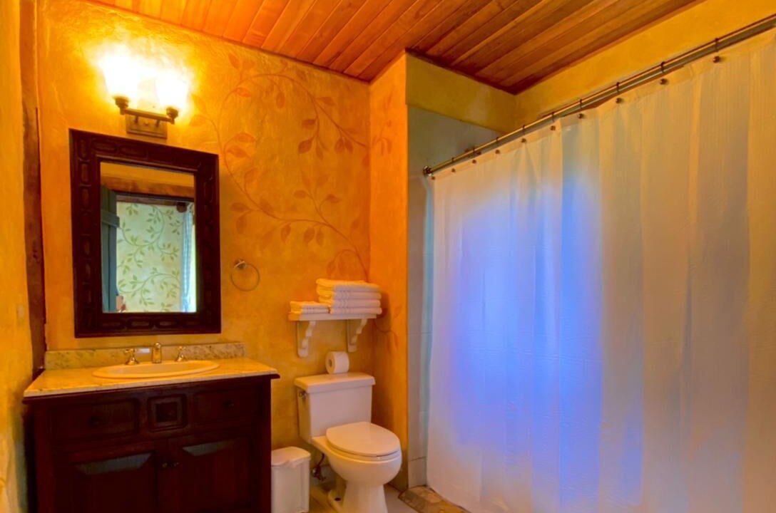 Photo of Bathroom in San Pablo del Lago