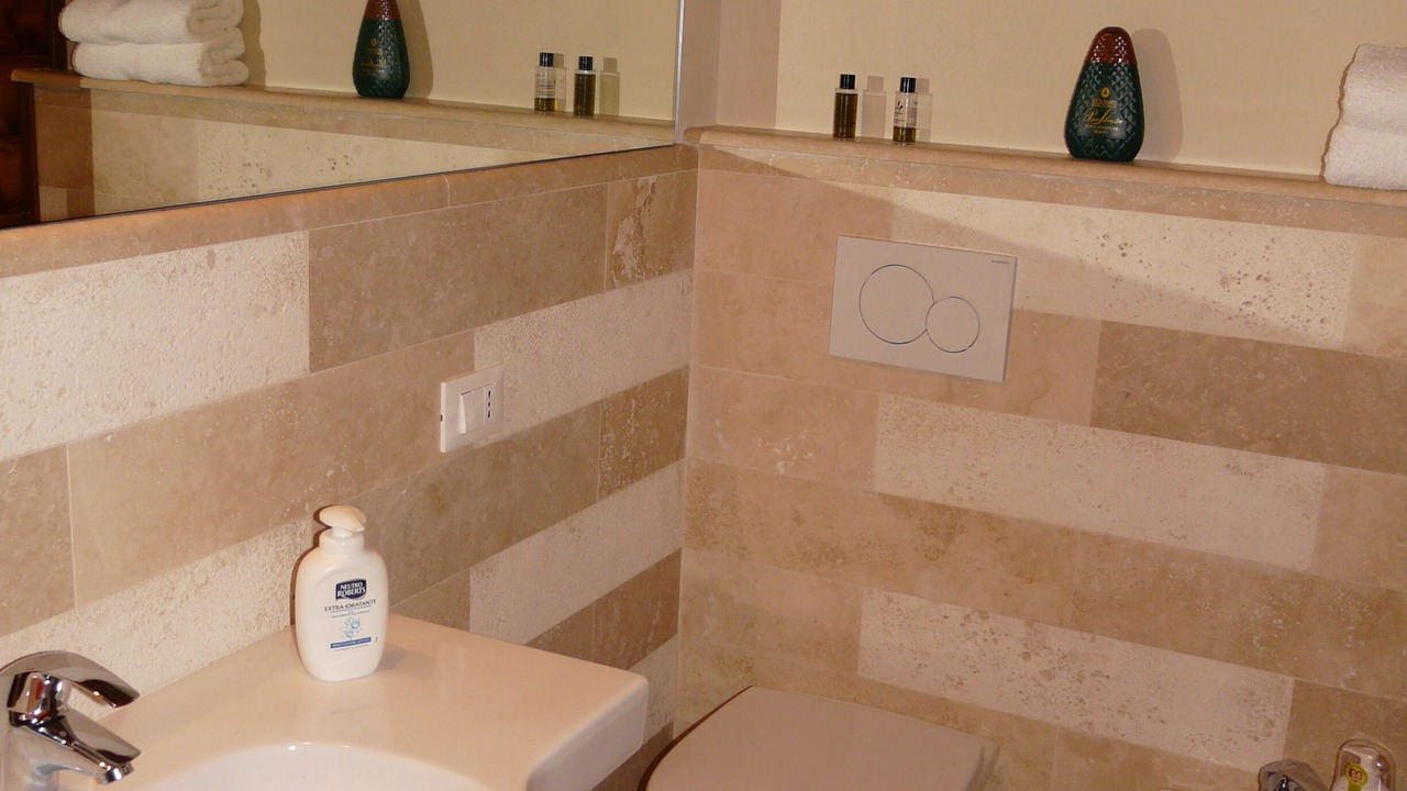 Photo of Bathroom in Saturnana