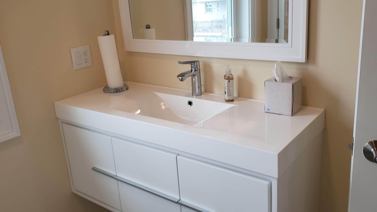 Photo of Bathroom in Eastward Look