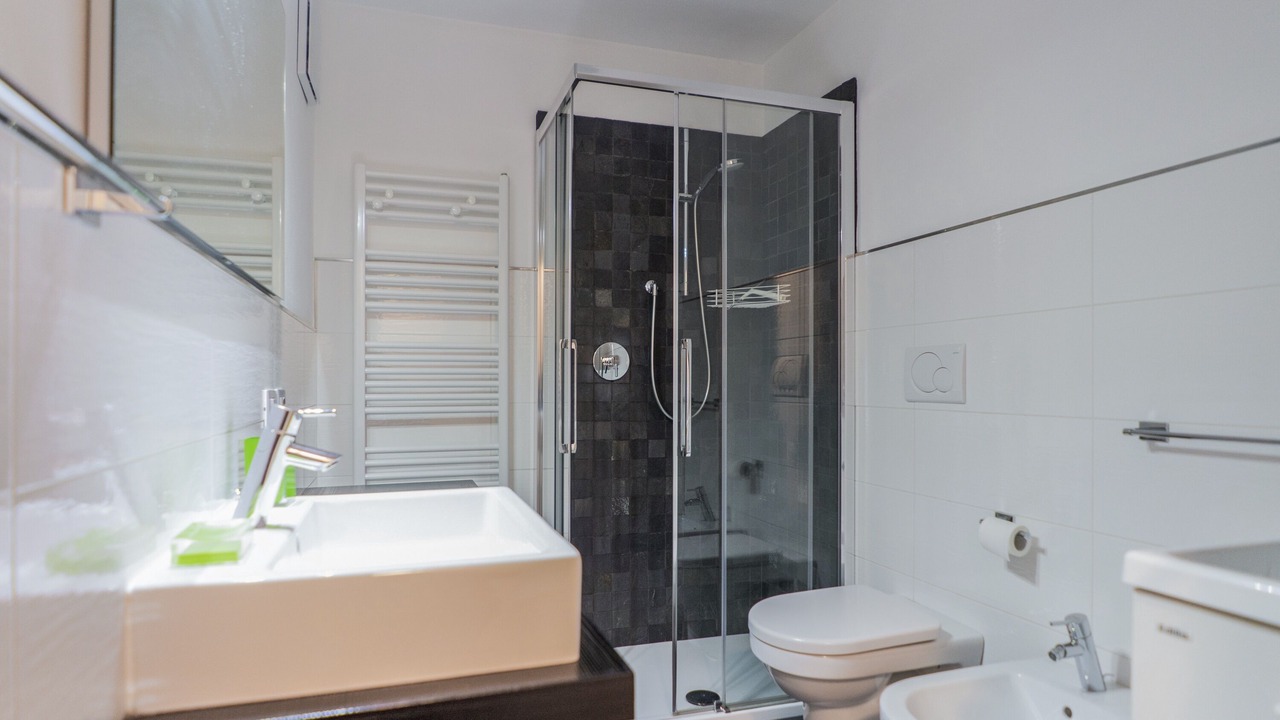 Photo of Bathroom in Pera