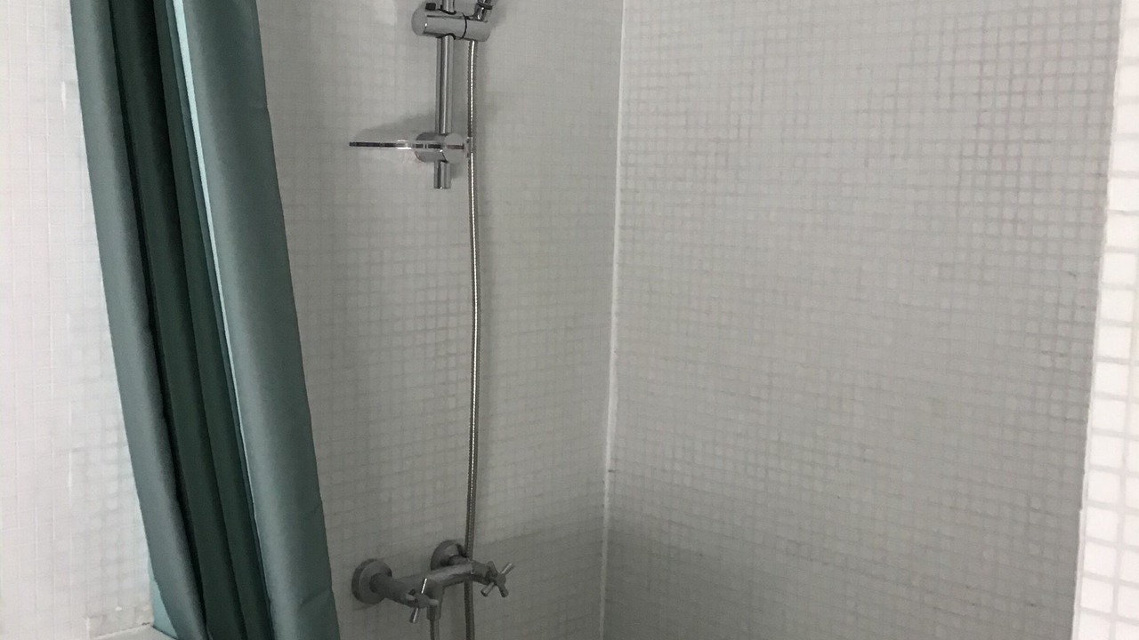 Photo of Bathroom in Cenon