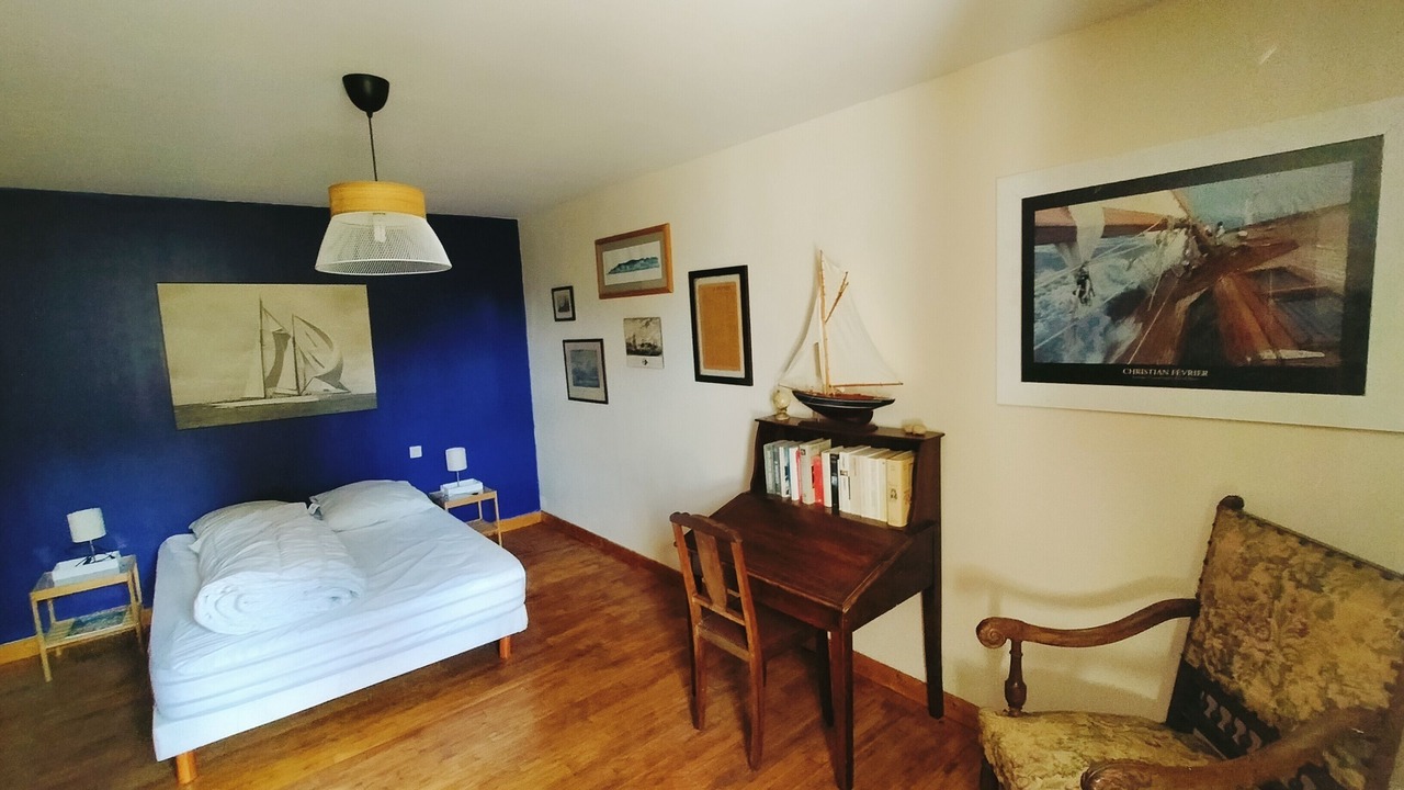 Photo of Bedroom in Guerlesquin