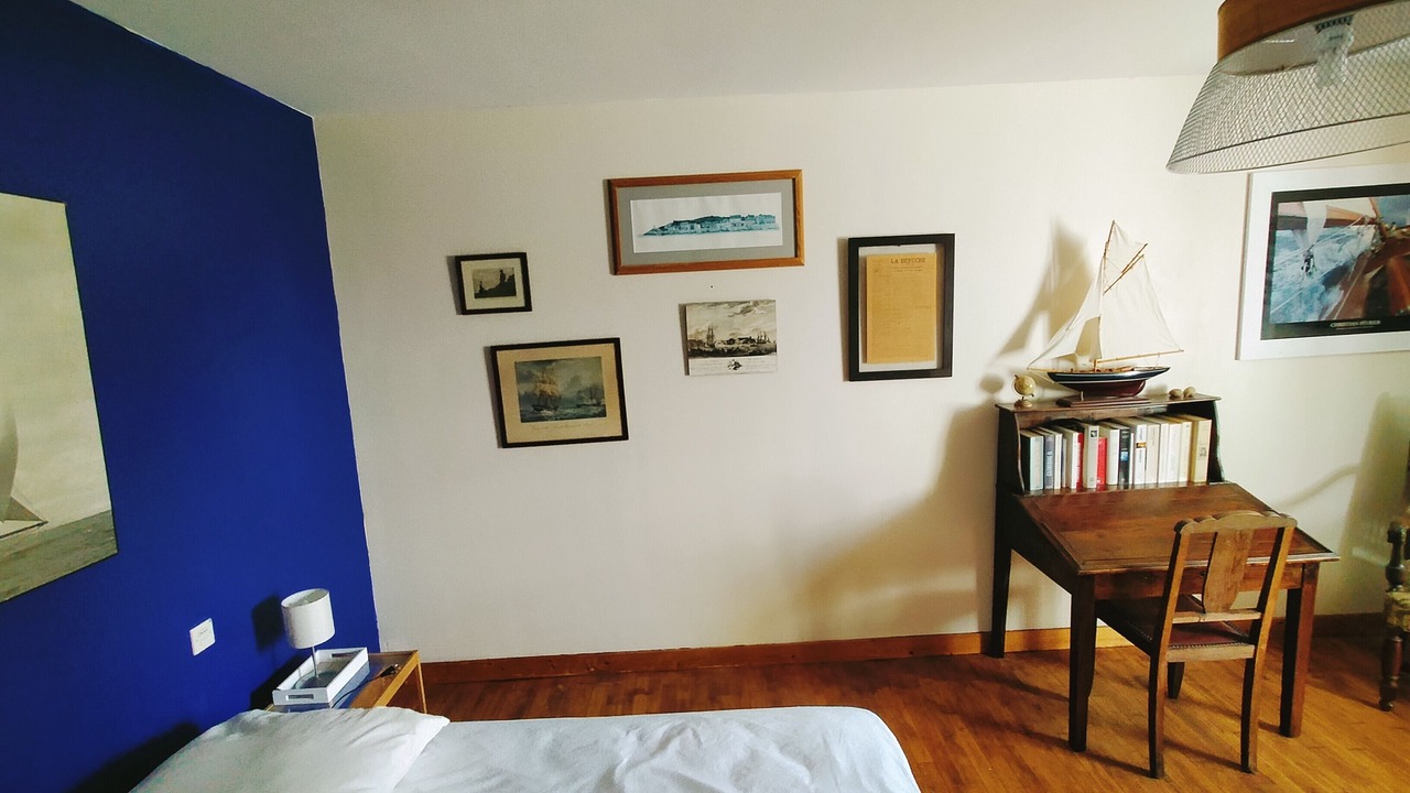 Photo of Bedroom in Guerlesquin
