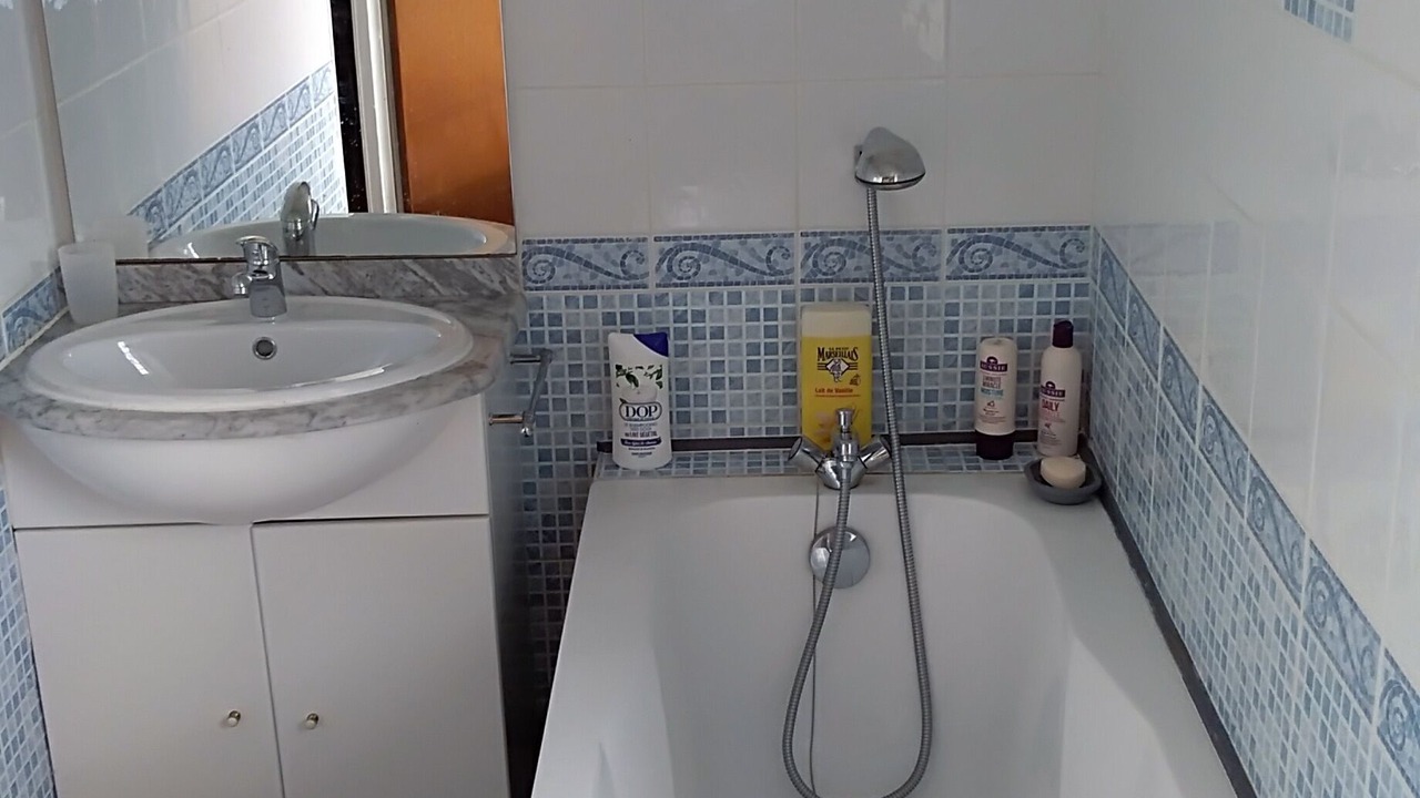 Photo of Bathroom in Guerlesquin