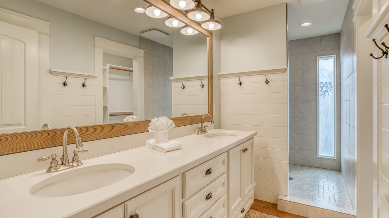 Photo of Bathroom in Tillamook