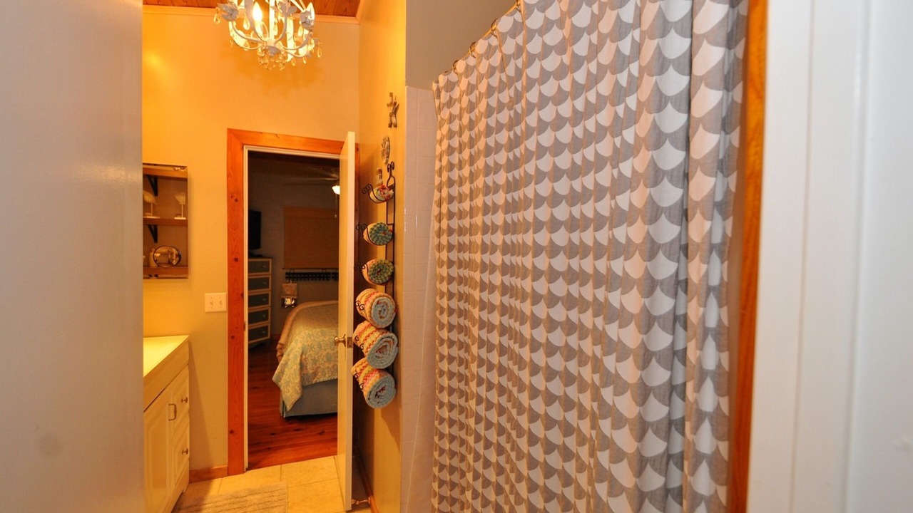 Photo of Bedroom in Cutthroat Harbor Estates