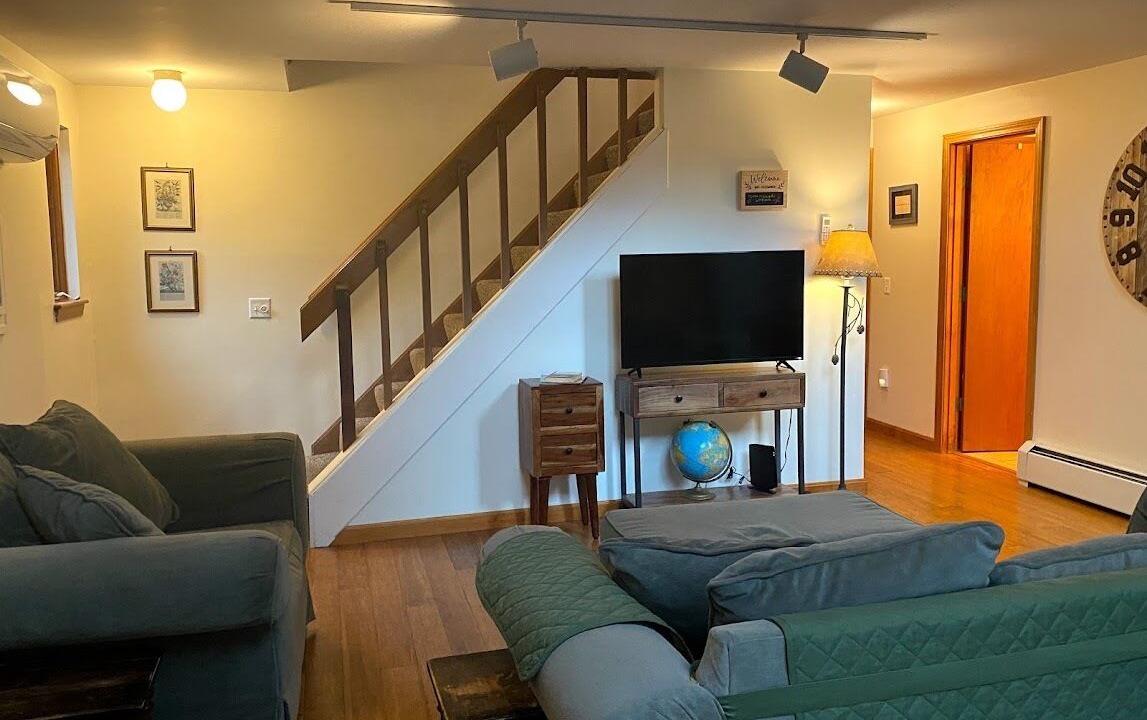 Photo of Livingroom in Charlestown