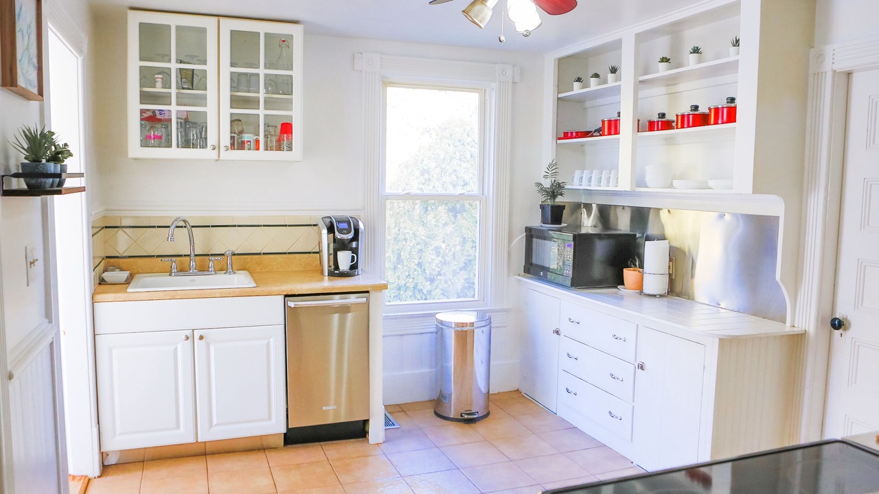 Photo of Kitchen in Wakefield-Peacedale
