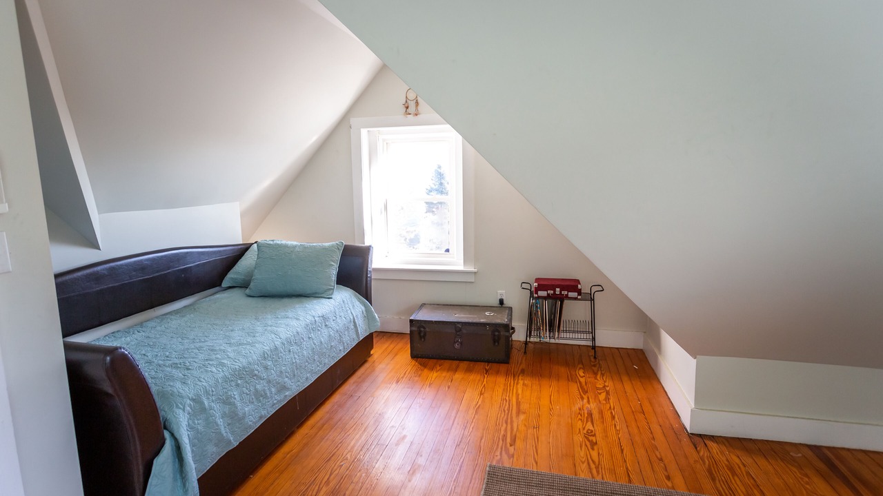 Photo of Bedroom in Wakefield-Peacedale