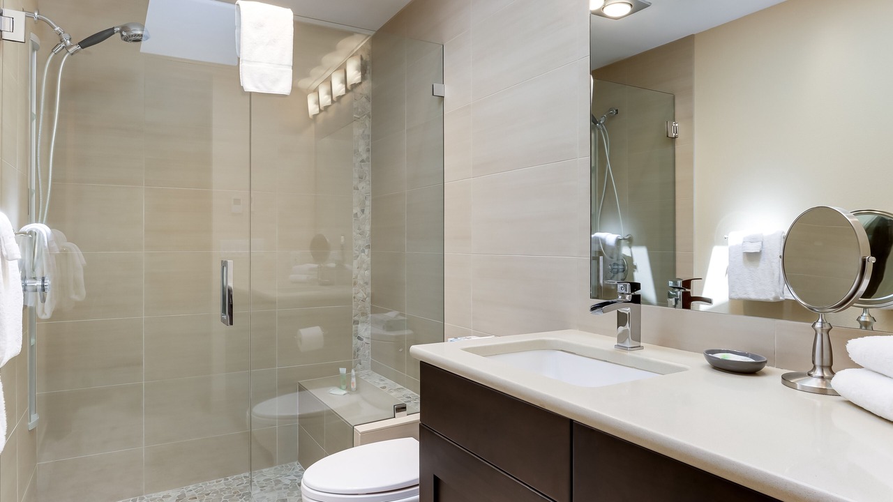 Photo of Bathroom in Overlook Park