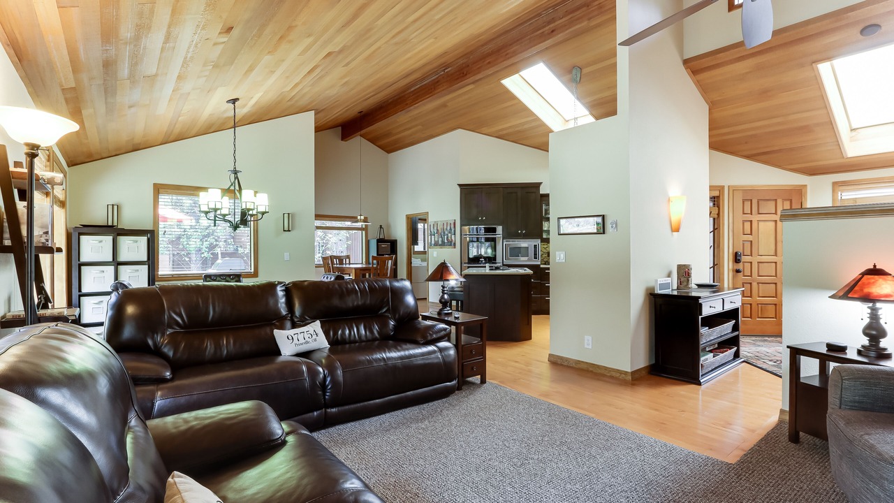 Photo of Livingroom in Overlook Park