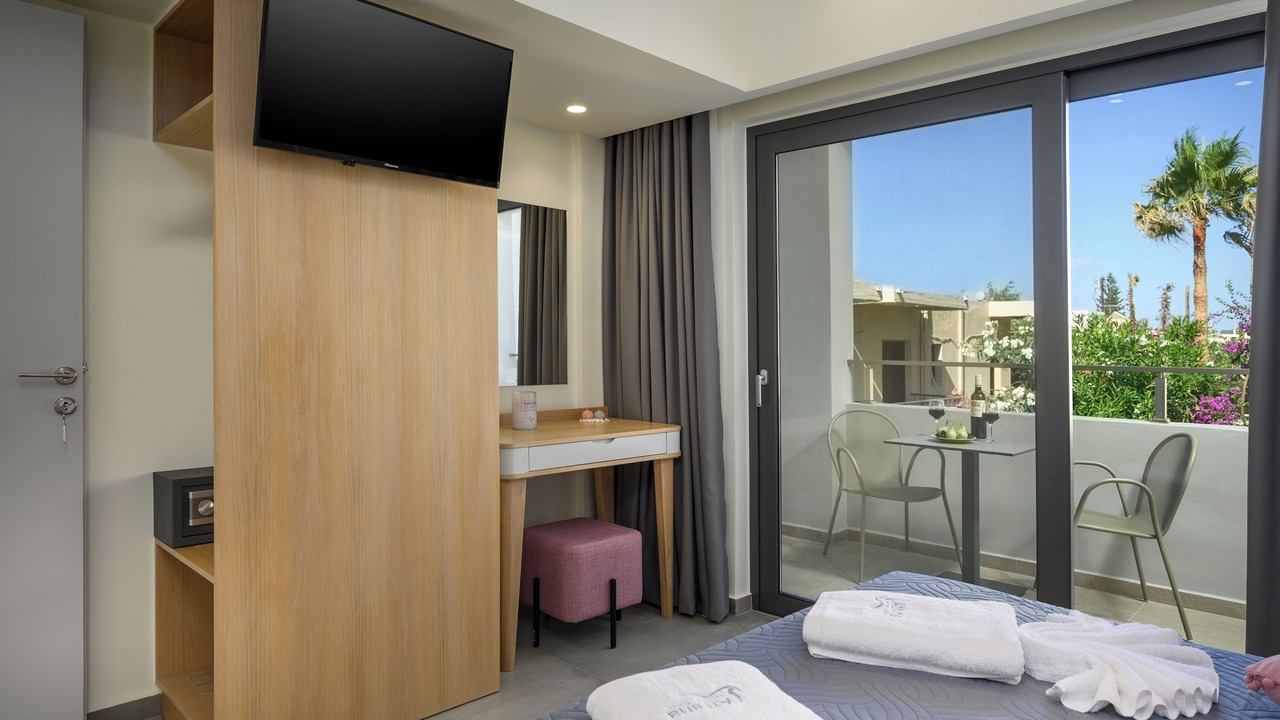Photo of Bedroom in Platanias Town