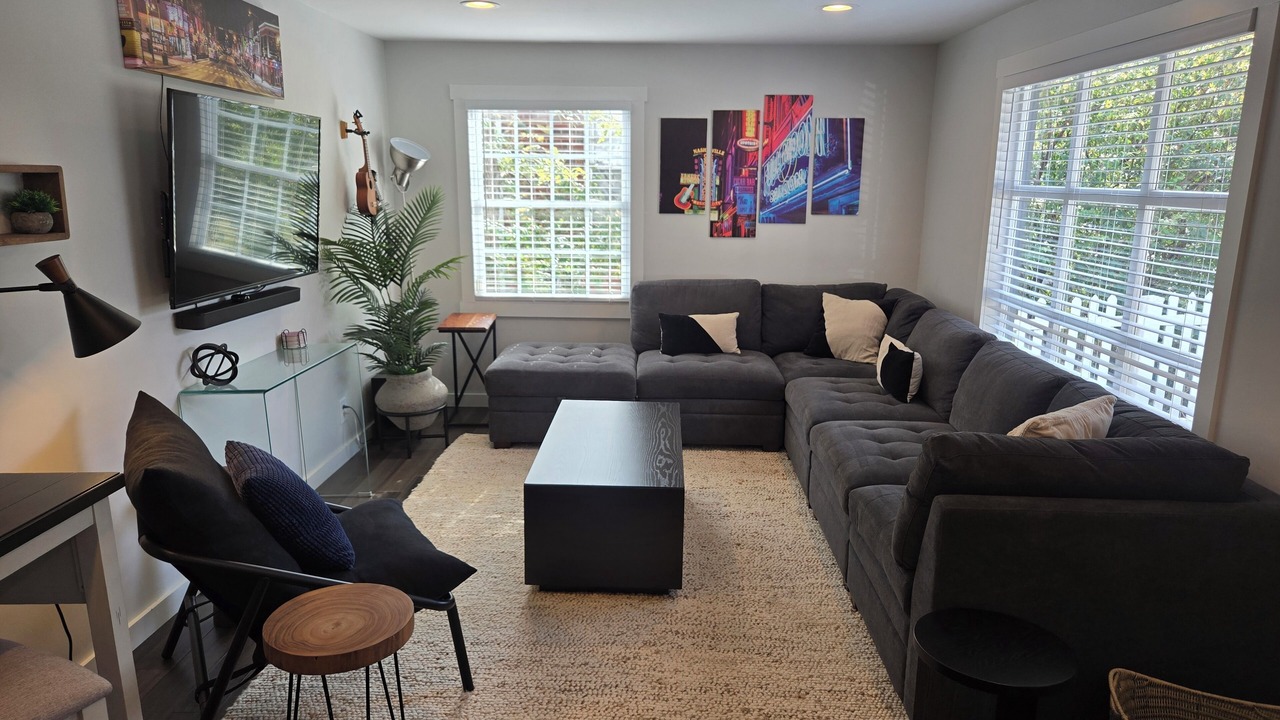 Photo of Livingroom in Inglewood