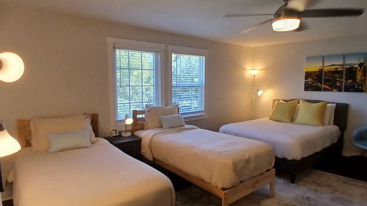 Photo of Bedroom in Inglewood