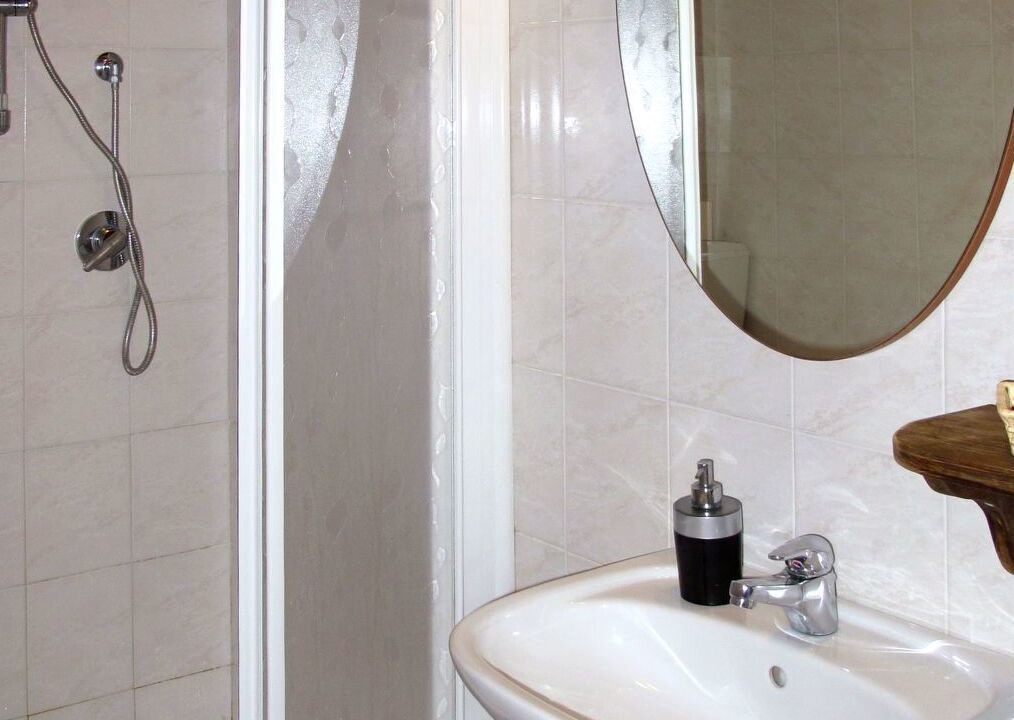 Photo of Bathroom in Granarola