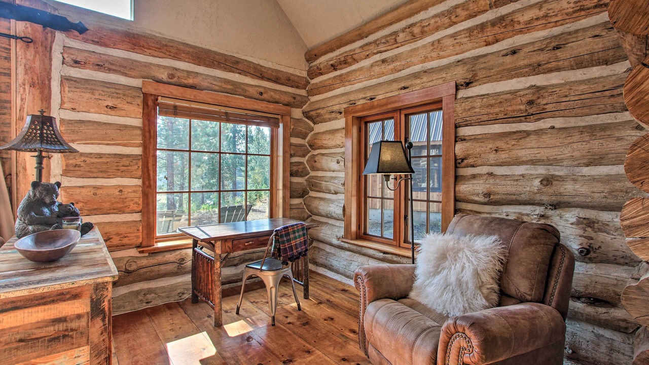 Photo of Bedroom in Crescent