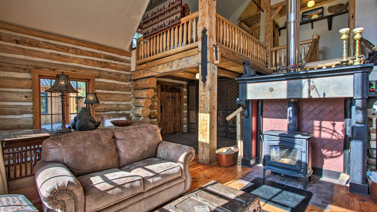 Photo of Bedroom in Crescent