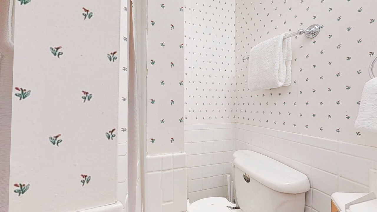 Photo of Bathroom in Clarkesville