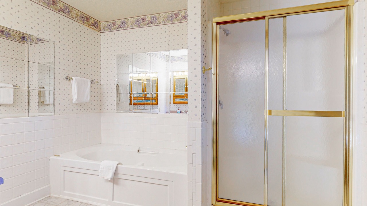Photo of Bathroom in Clarkesville