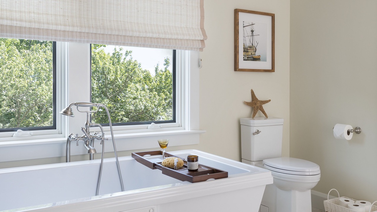 Photo of Bathroom in Narragansett Pier