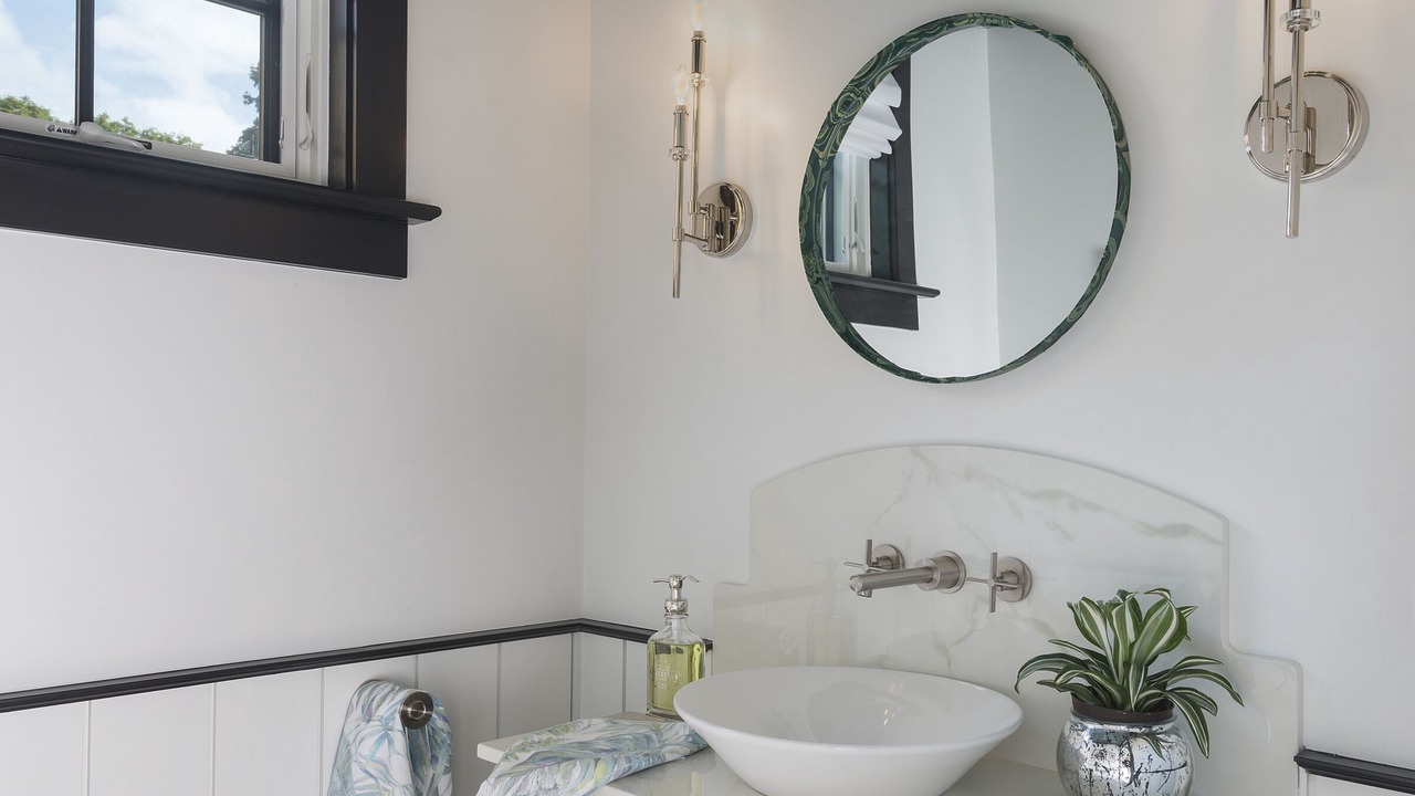 Photo of Bathroom in Narragansett Pier