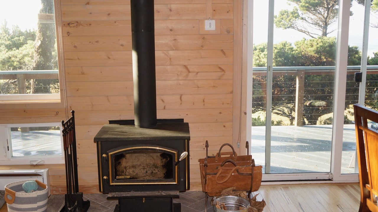 Photo of Bedroom in Port Orford