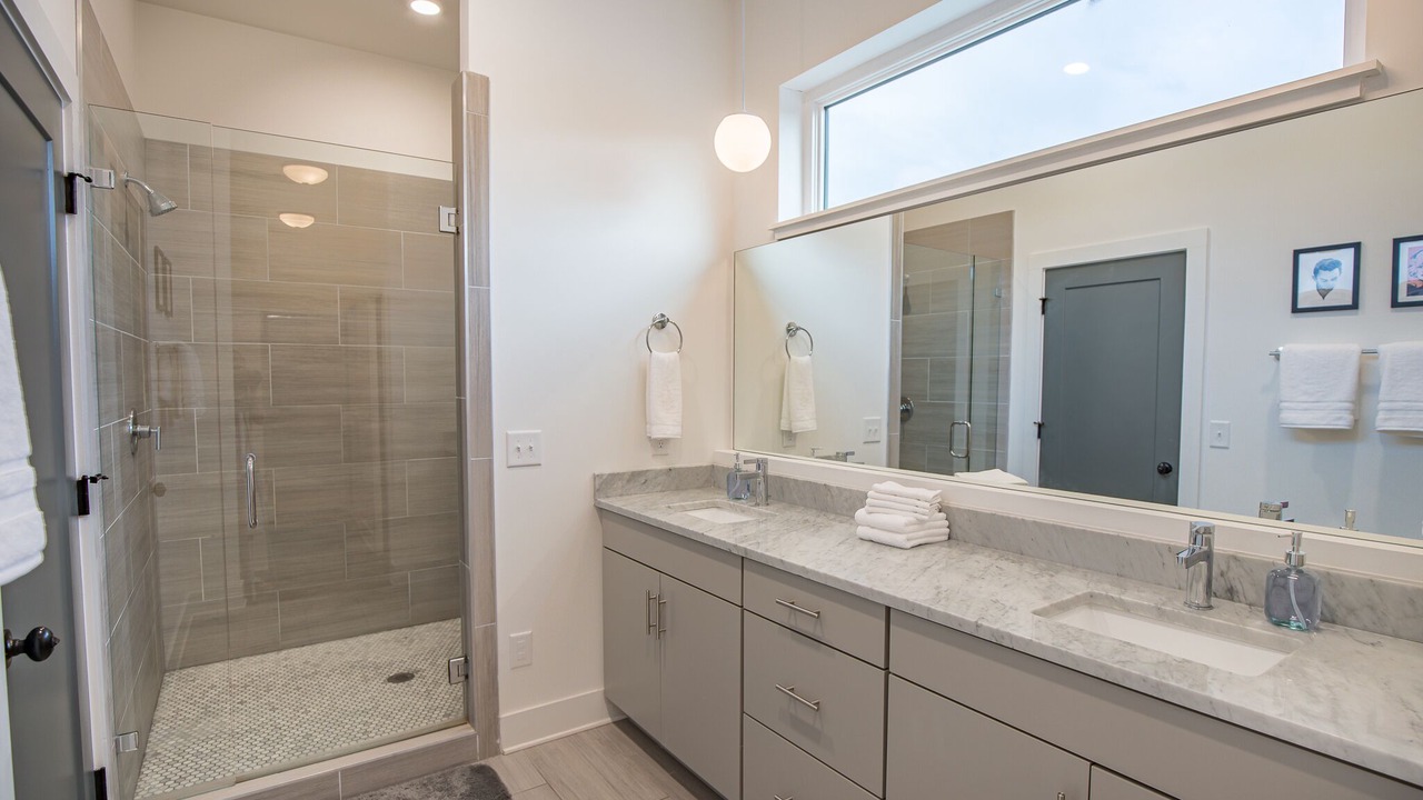 Photo of Bathroom in Inglewood