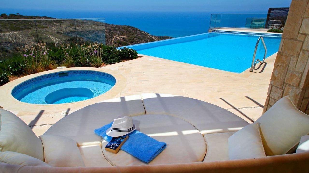 Photo of Others in Aphrodite Hills