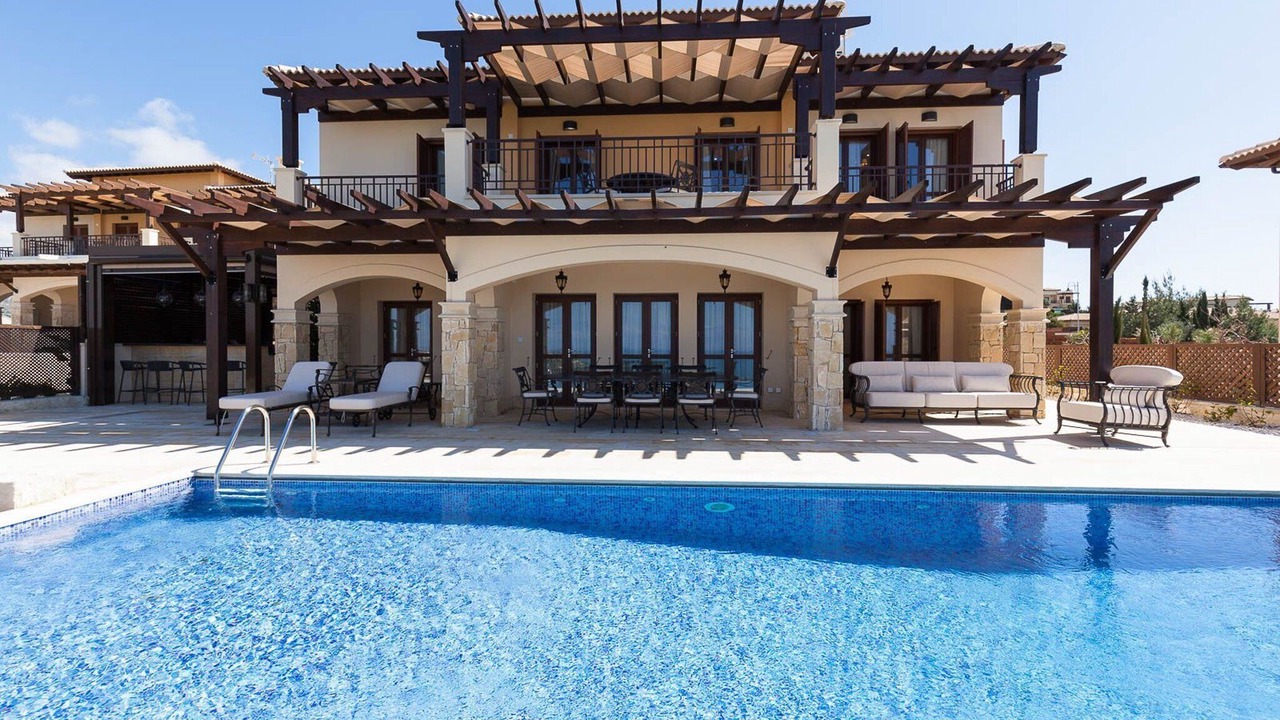 Photo of Others in Aphrodite Hills