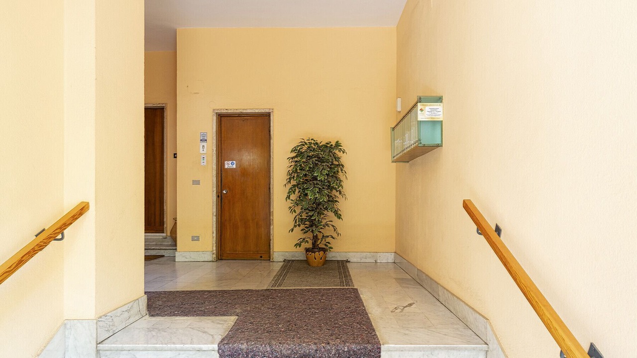 Photo of Others in Albaro