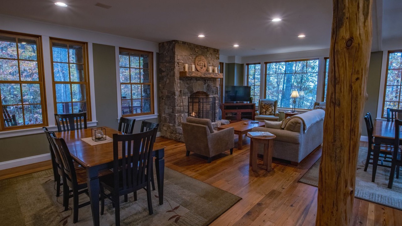 Photo of Livingroom in Victor
