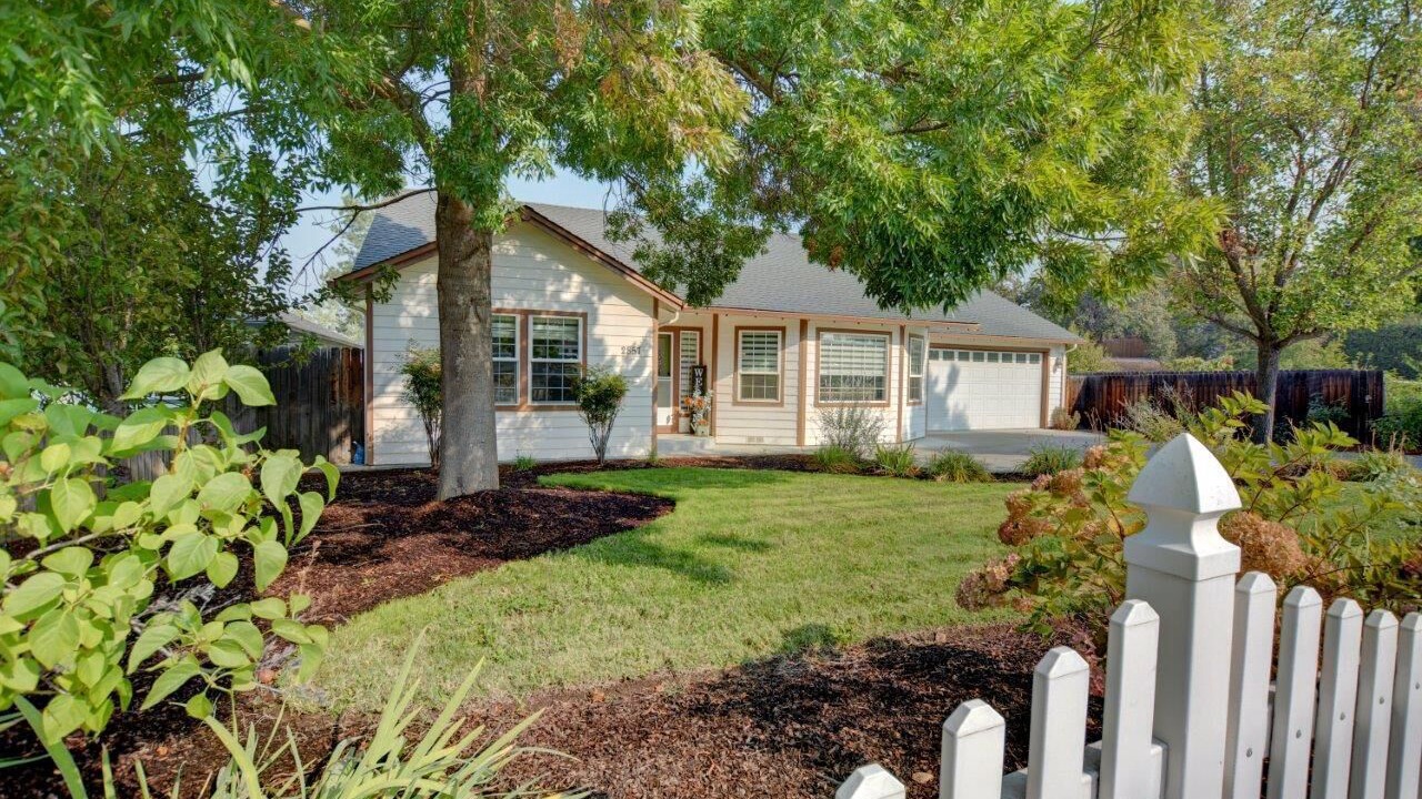 Photo of Outdoor in Medford