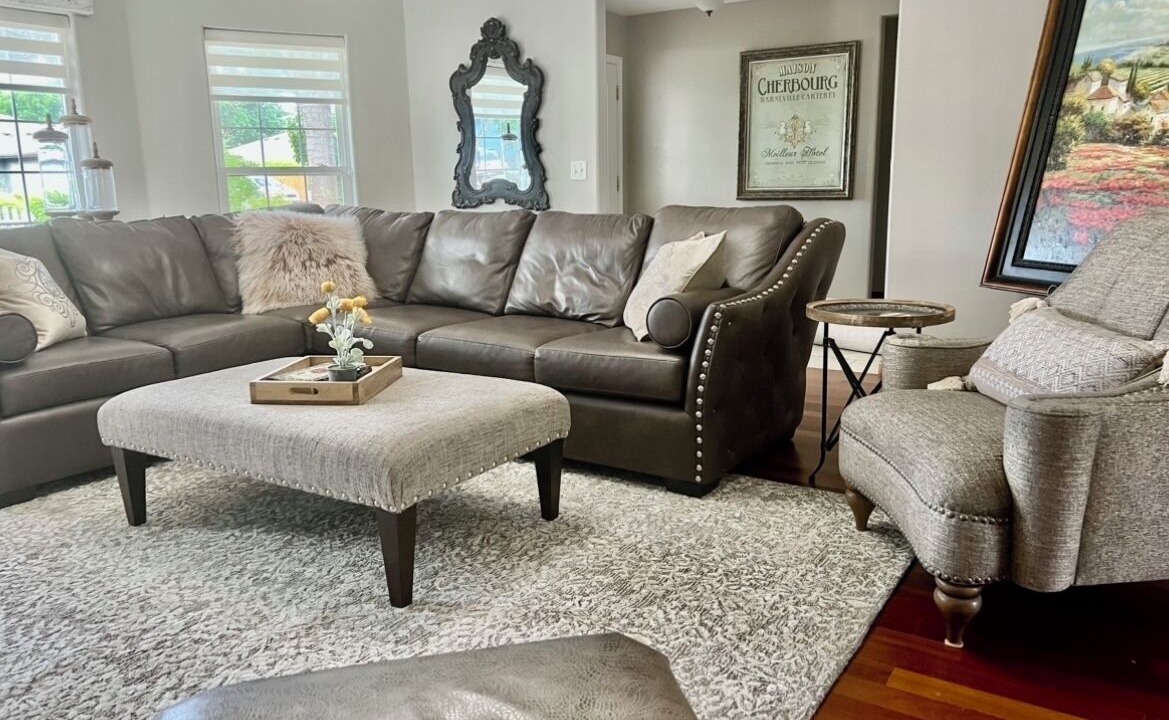 Photo of Livingroom in Medford