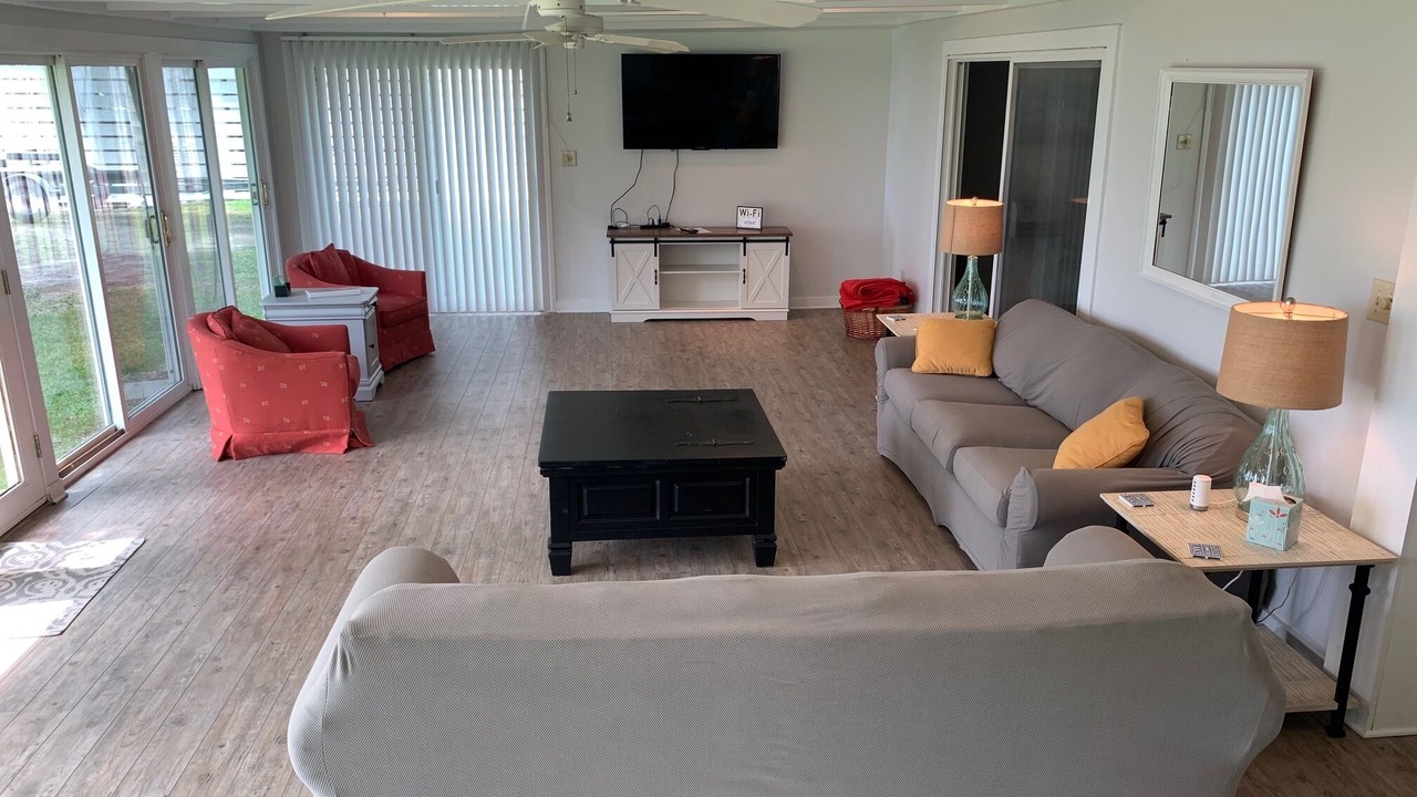 Photo of Bedroom in Lake Waccamaw