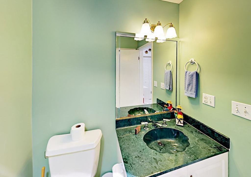 Photo of Bathroom in Little Torch Key