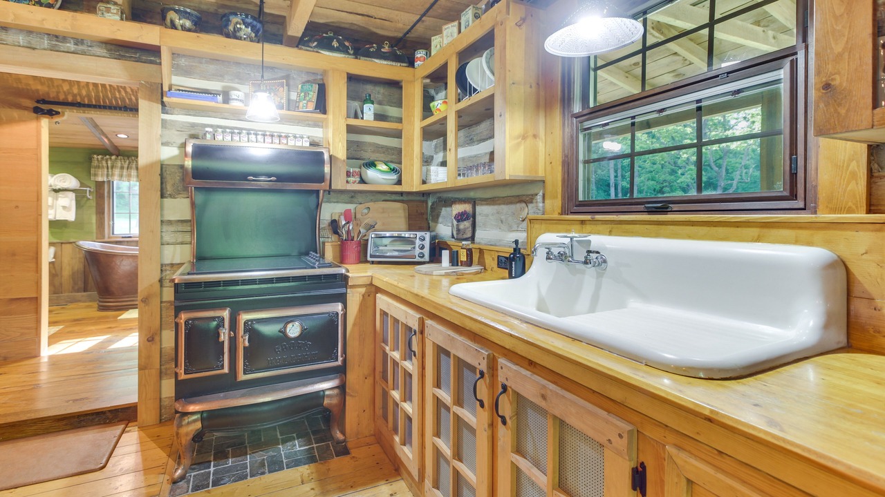 Photo of Bathroom in Peaks