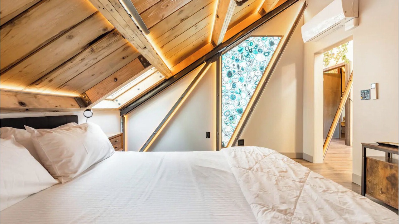 Photo of Bedroom in Stateline