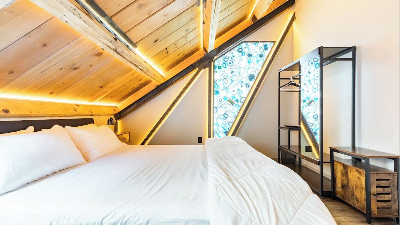 Photo of Bedroom in Stateline