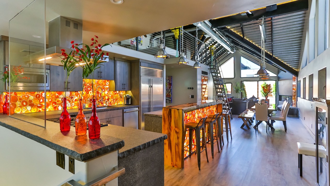 Photo of Kitchen in Stateline