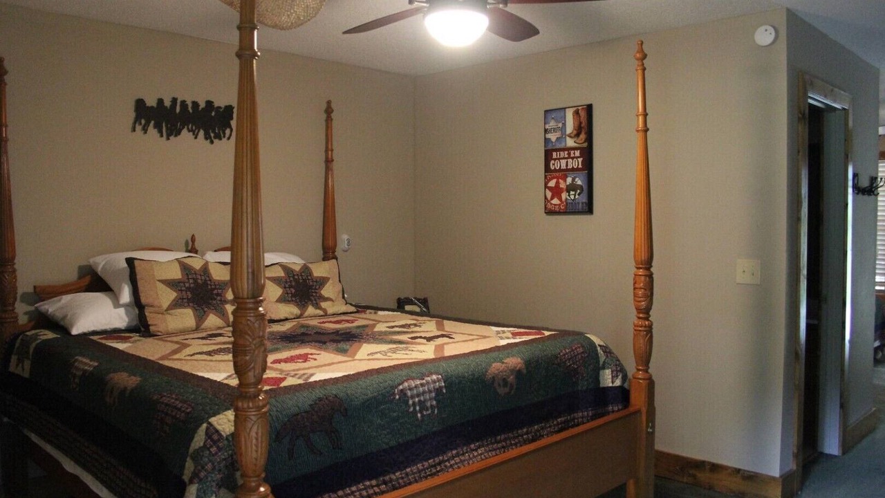 Photo of Bedroom in Joppa