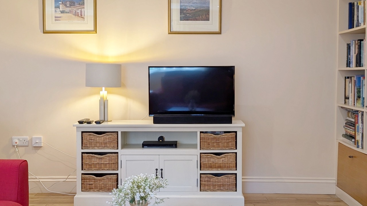 Photo of Livingroom in Chichester