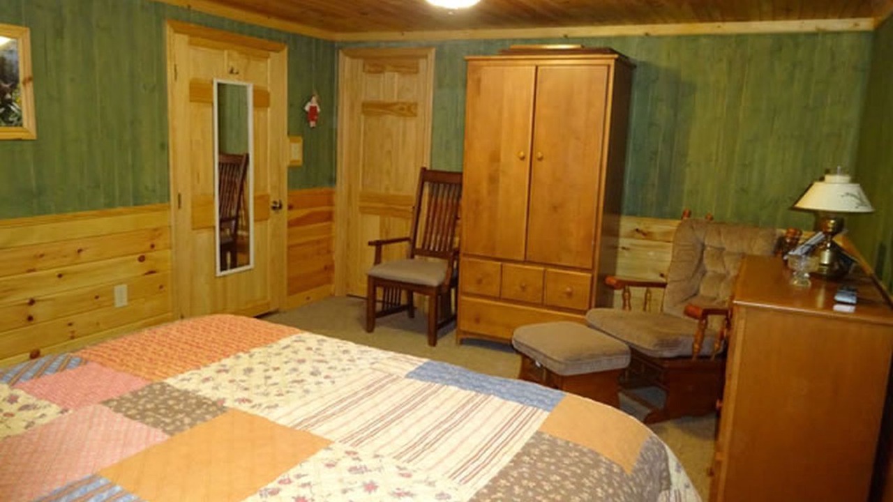 Photo of Bedroom in True