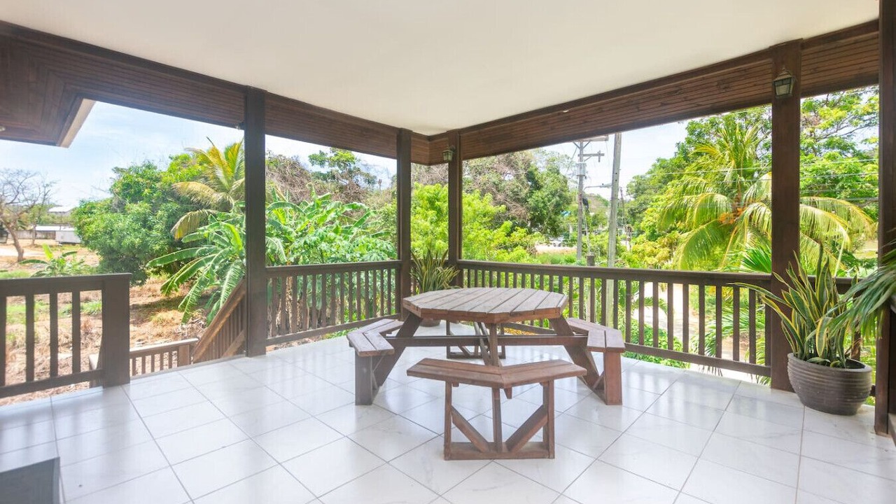 Photo of Outdoor in Gibson Bight