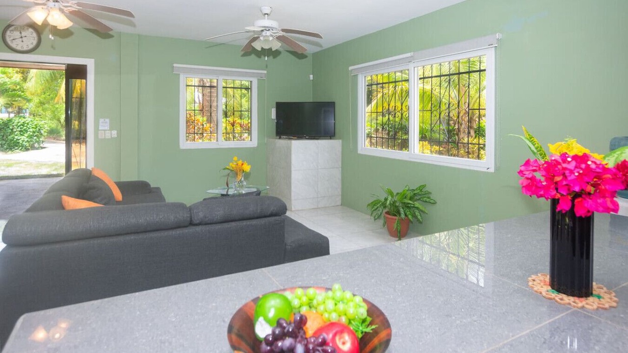 Photo of Livingroom in Gibson Bight