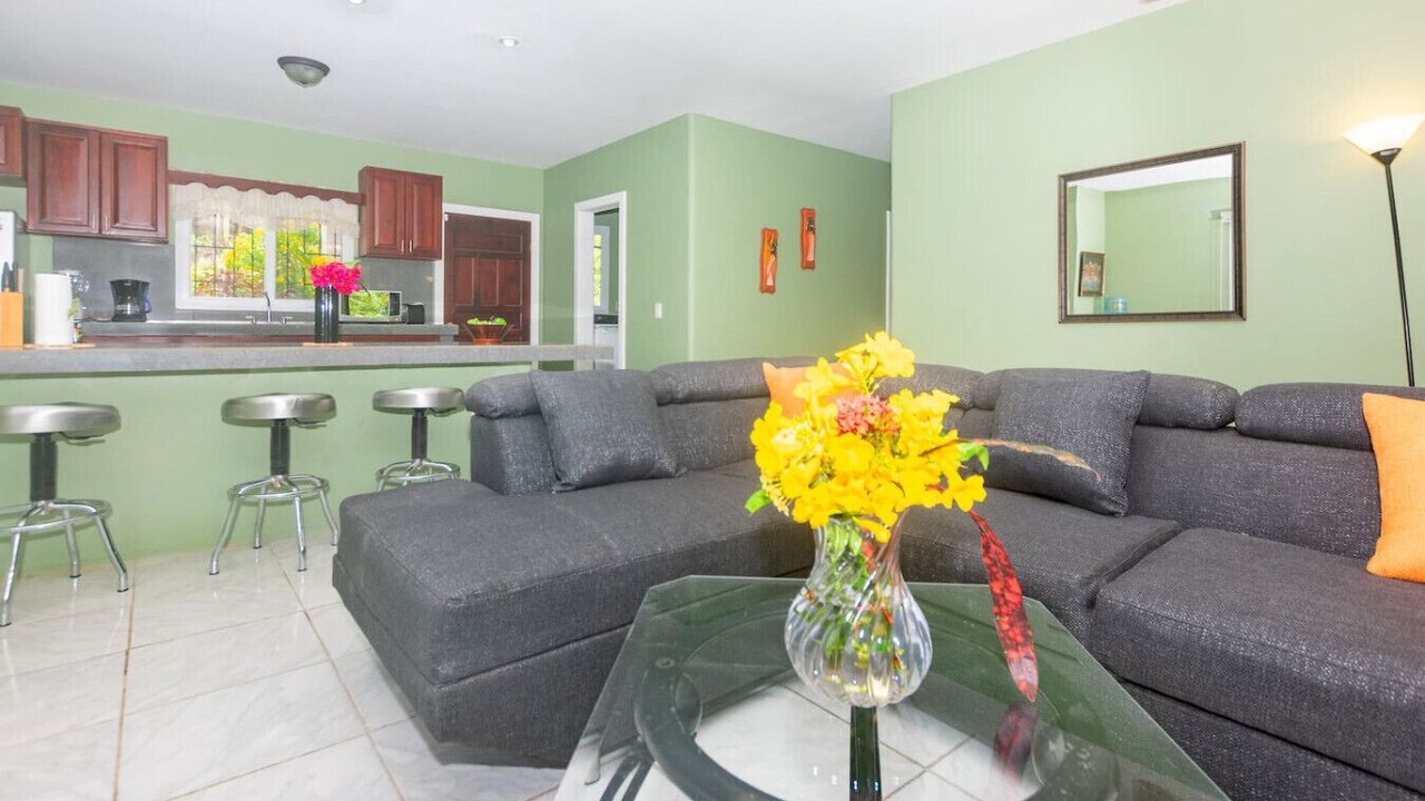 Photo of Livingroom in Gibson Bight