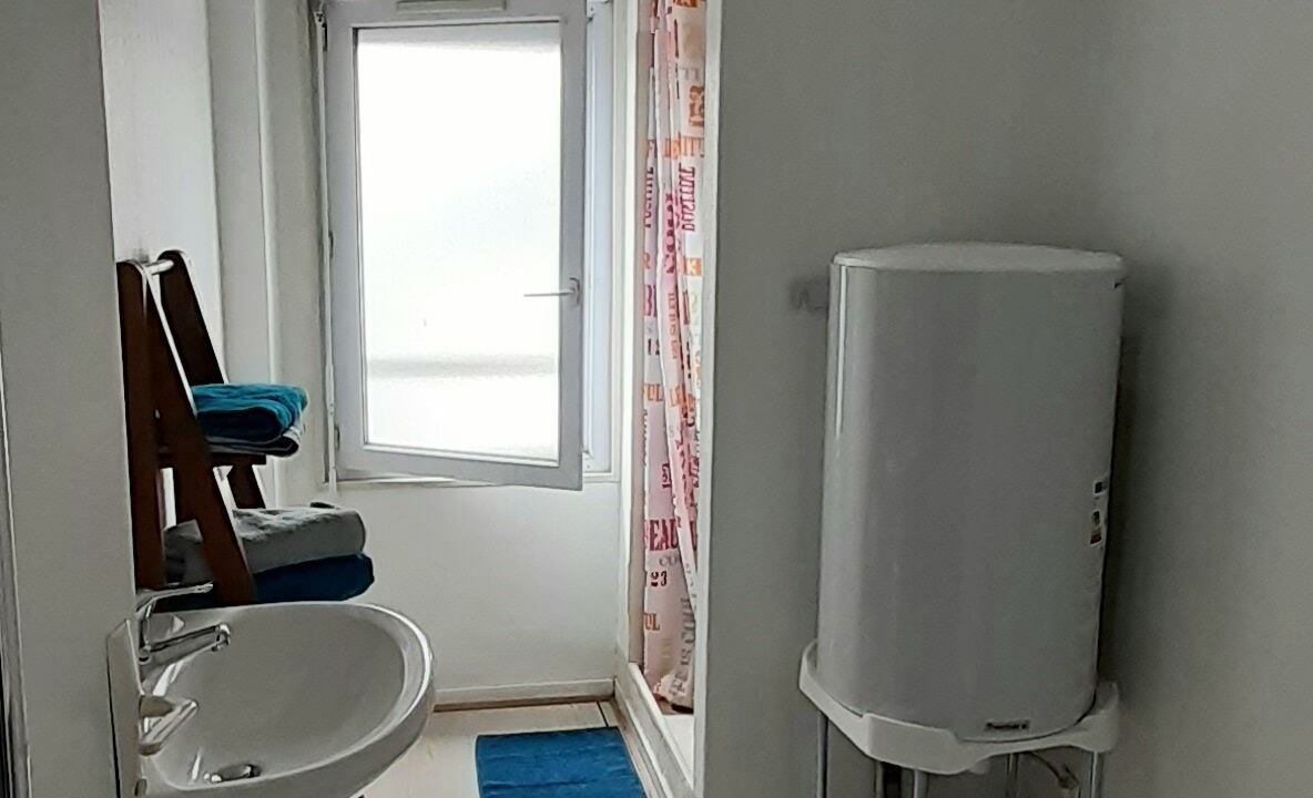 Photo of Bathroom in Saint-Brieuc