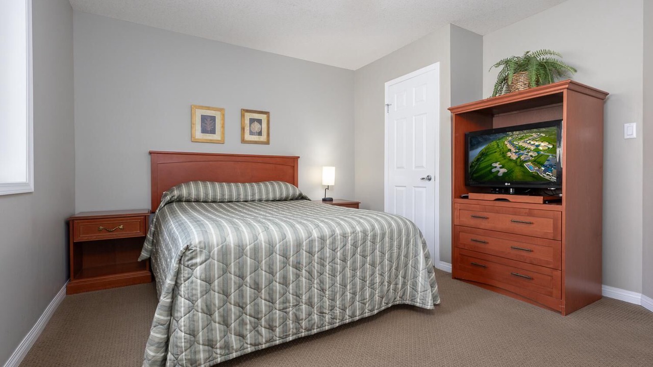 Photo of Bedroom in Lethbridge
