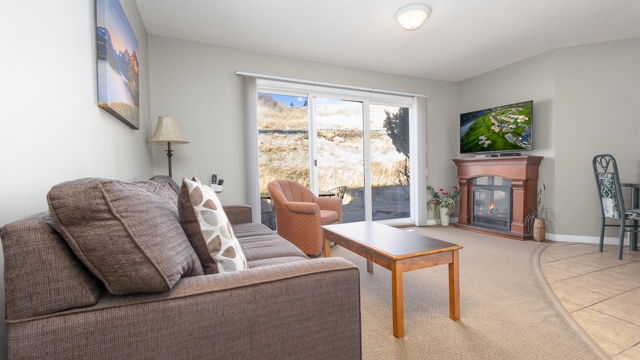 Photo of Livingroom in Lethbridge