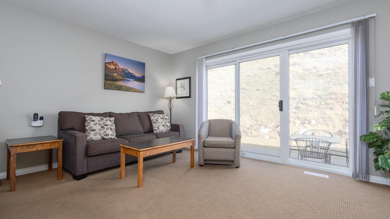 Photo of Livingroom in Lethbridge